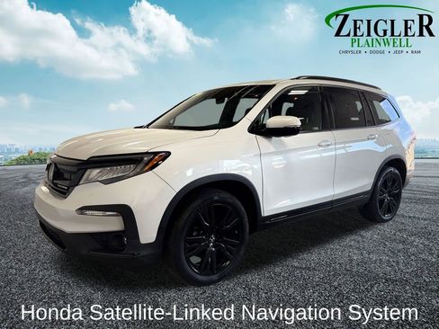 Used 2021 Honda Pilot Black Edition image 2