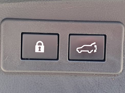 Used 2023 Subaru Outback Wilderness image 13