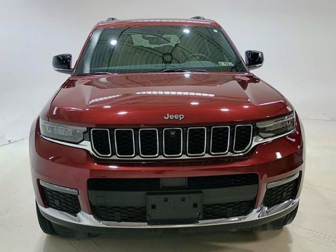 Used 2023 Jeep Grand Cherokee L Limited w/ Luxury Tech Group II AWD/4WD image 2