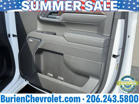 Used 2025 GMC Sierra 1500 Elevation w/ Elevation Premium Package AWD/4WD image 21