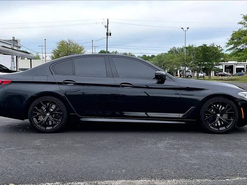 Used 2021 BMW M550i xDrive w/ Premium Package image 34