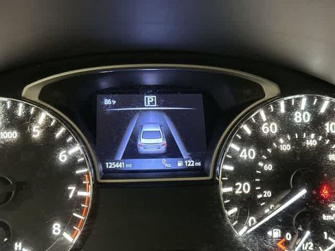 Used 2017 Nissan Altima 2.5 SV FWD image 16
