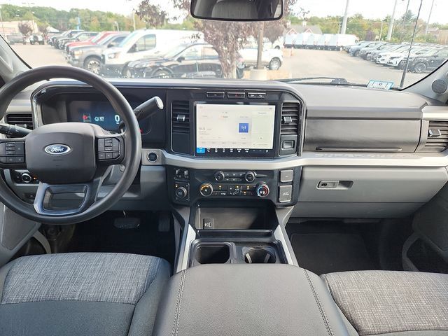 Certified 2023 Ford F250 XLT w/ Black Appearance Package AWD/4WD image 8