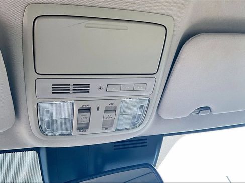 Used 2017 Honda CR-V EX-L image 23