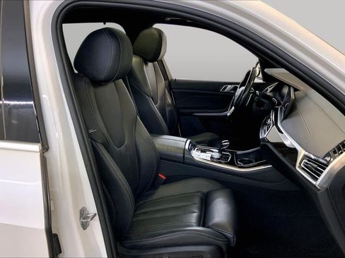 Used 2021 BMW X5 xDrive40i w/ Premium Essential Package AWD/4WD image 8