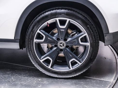 Used 2019 Mercedes-Benz GLA 250 image 9