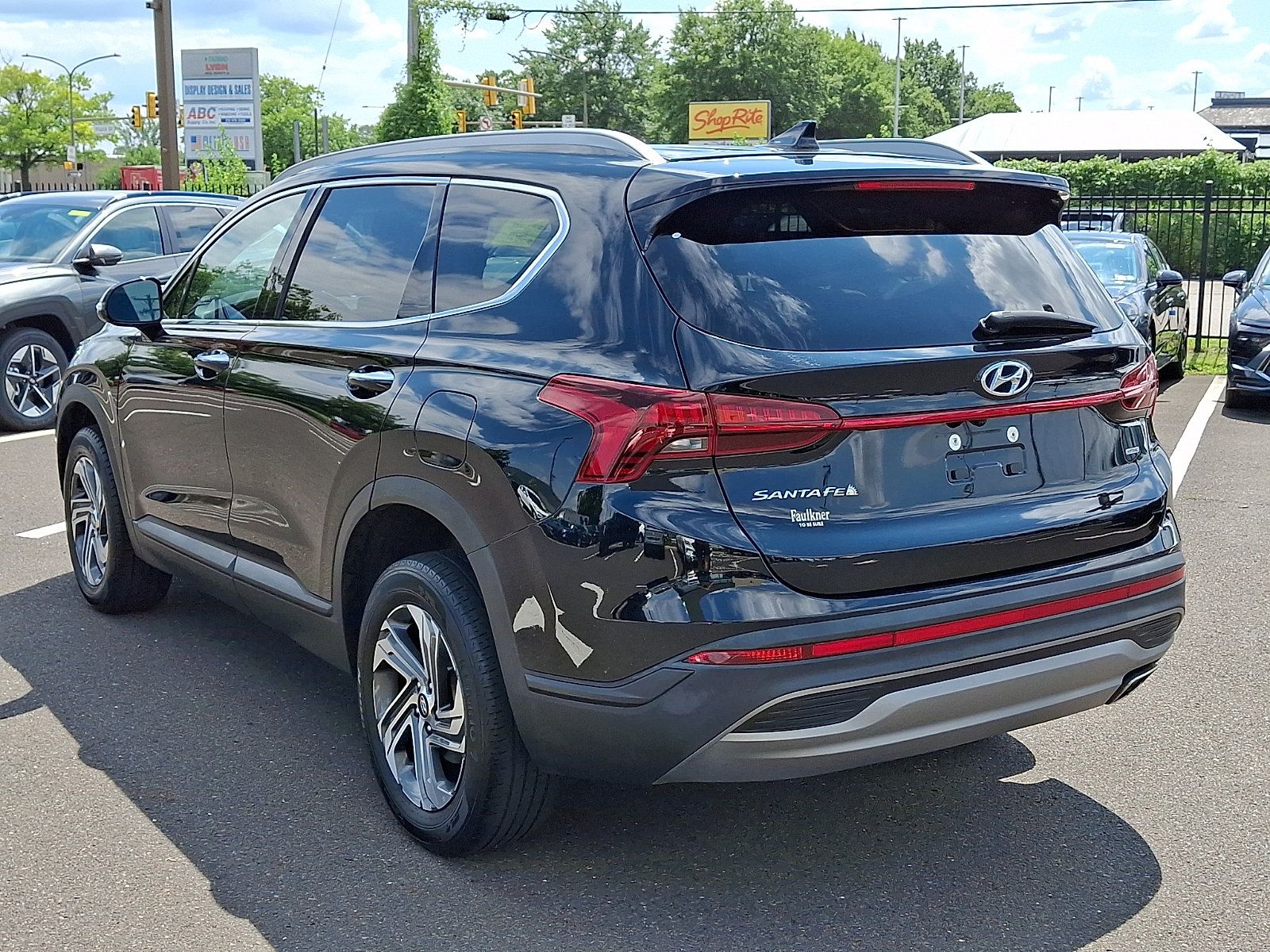 Certified 2023 Hyundai Santa Fe SEL AWD/4WD image 4