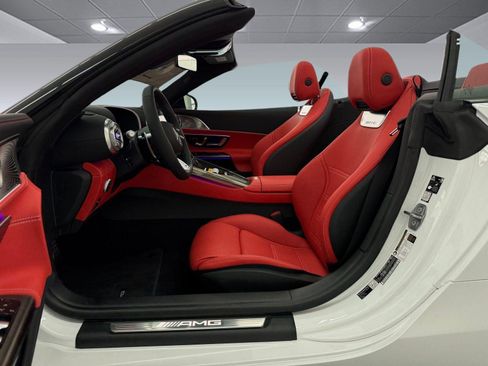 New 2026 Mercedes-Benz SL 63 AMG S e Performance 4MATIC image 25