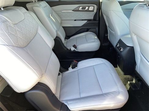 New 2026 Ford Explorer Platinum w/ LUX Leather Package image 38