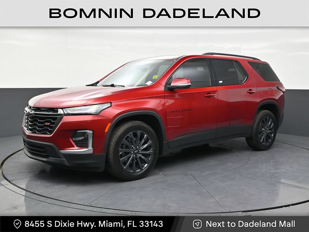 Used 2022 Chevrolet Traverse RS FWD image 1
