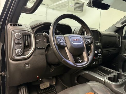 Used 2023 GMC Sierra 2500 AT4 w/ AT4 Premium Plus Package AWD/4WD image 4