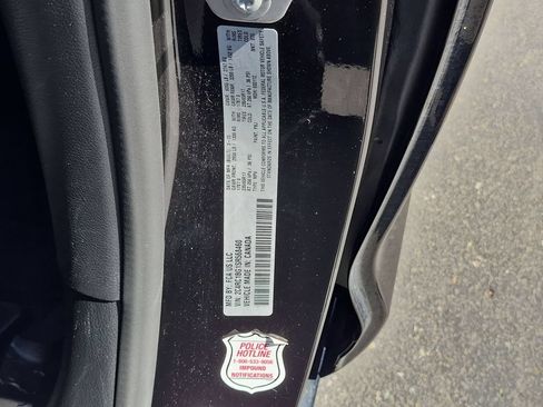 Used 2025 Chrysler Pacifica Select FWD image 37