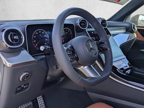New 2026 Mercedes-Benz GLC 300 image 3