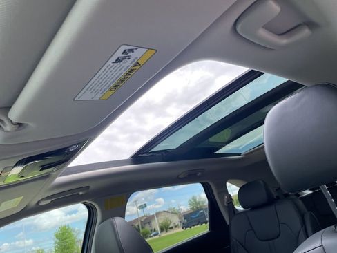New 2026 Kia Sorento EX AWD/4WD image 10