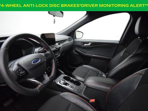 Used 2025 Ford Escape ST-Line AWD/4WD image 9