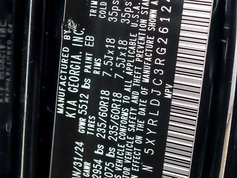 Used 2024 Kia Sorento S image 28