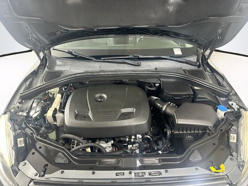Used 2017 Volvo XC60 T5 Inscription FWD image 35