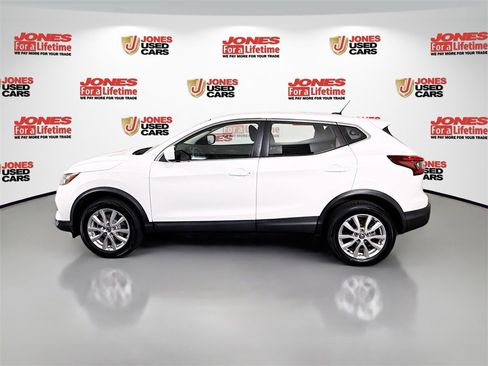 Certified 2021 Nissan Rogue Sport S image 13
