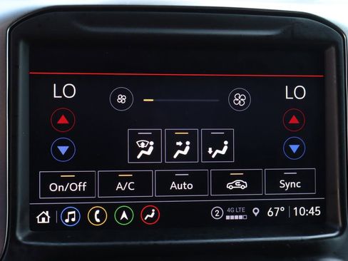 Used 2021 Chevrolet Silverado 2500 LTZ w/ LTZ Plus Package AWD/4WD image 38