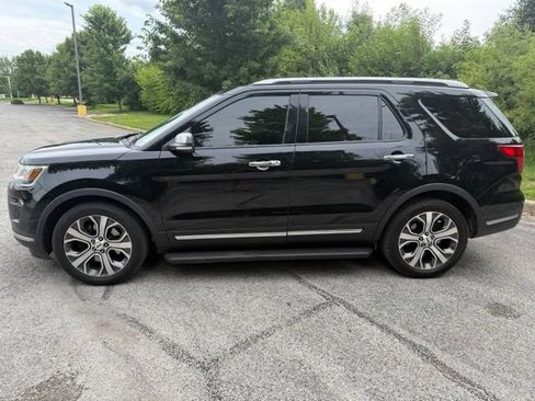 Used 2018 Ford Explorer Platinum AWD/4WD image 6