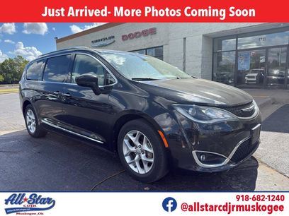 Used 2019 Chrysler Pacifica Touring-L Plus w/ Tire & Wheel Group