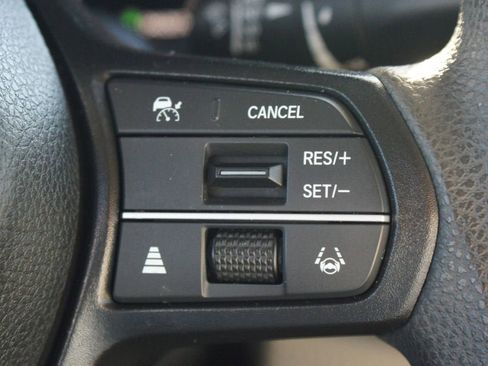 Used 2023 Honda Accord EX image 11