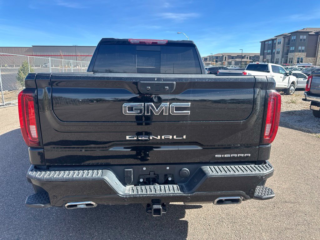 Used 2025 GMC Sierra 1500 Denali Ultimate AWD/4WD image 5