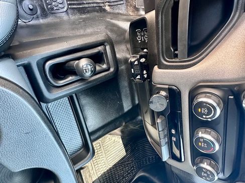 Used 2024 RAM 3500 Tradesman w/ Chrome Appearance Group AWD/4WD image 11