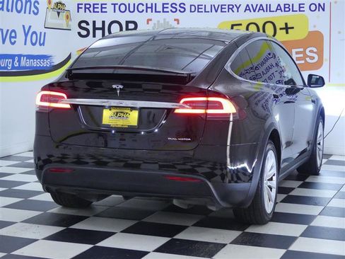 Used 2021 Tesla Model X Long Range image 7