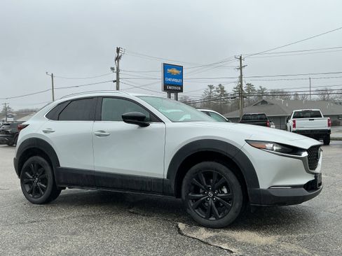 Used 2024 MAZDA CX-30 AWD 2.5 S w/ Select Sport Pkg image 2