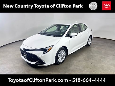 Used 2023 Toyota Corolla SE image 7