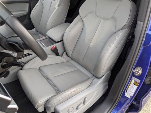 Used 2021 Audi Q5 2.0T Premium Plus w/ Premium Plus Package image 18