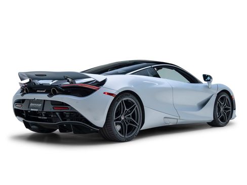 Used 2018 McLaren 720S Performance RWD image 31
