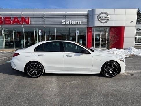 Used 2023 Mercedes-Benz C 300 4MATIC Sedan image 2