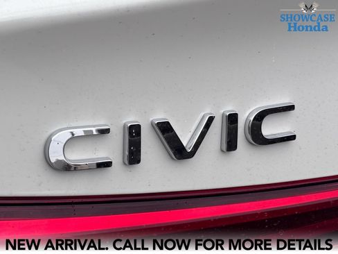 Used 2024 Honda Civic Touring image 10