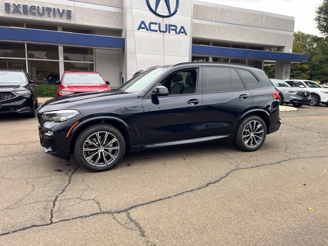 Used 2021 BMW X5 xDrive40i w/ M Sport Package AWD/4WD image 35