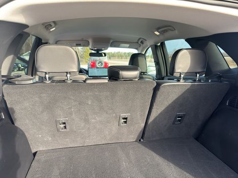 Used 2025 Ford Escape Platinum image 32