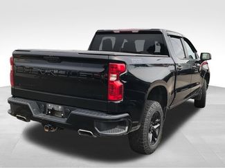 Used 2022 Chevrolet Silverado 1500 Custom Trail Boss w/ Midnight Edition AWD/4WD video 2