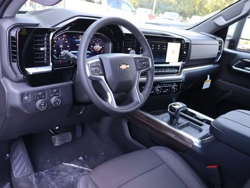 New 2026 Chevrolet Silverado 1500 LT w/ All Star Edition Plus AWD/4WD image 6