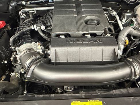 Used 2024 Nissan Frontier SV w/ Technology Package RWD image 27