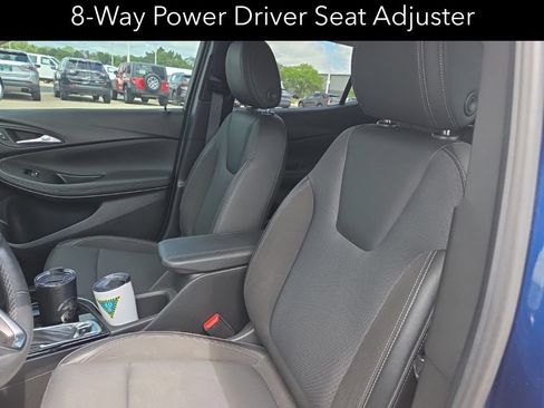 Used 2022 Buick Encore GX Preferred w/ Cold Weather Comfort Package AWD/4WD image 9