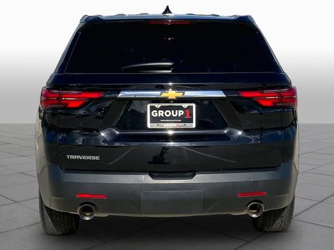 Certified 2022 Chevrolet Traverse LS w/ LPO, Cargo Package FWD image 5
