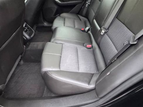 Used 2016 Chevrolet Impala LT w/ Convenience Package FWD image 37