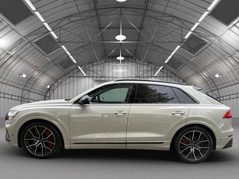 Used 2023 Audi SQ8 Premium Plus w/ Executive Package AWD/4WD image 11
