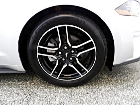 Used 2018 Ford Mustang Premium w/ Equipment Group 201A image 23