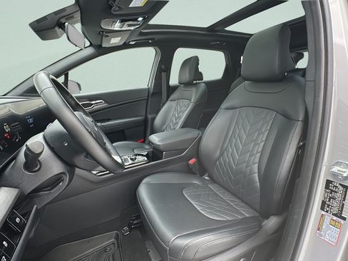 Used 2023 Kia Sportage X-Line w/ X-Line Premium Package AWD/4WD image 12