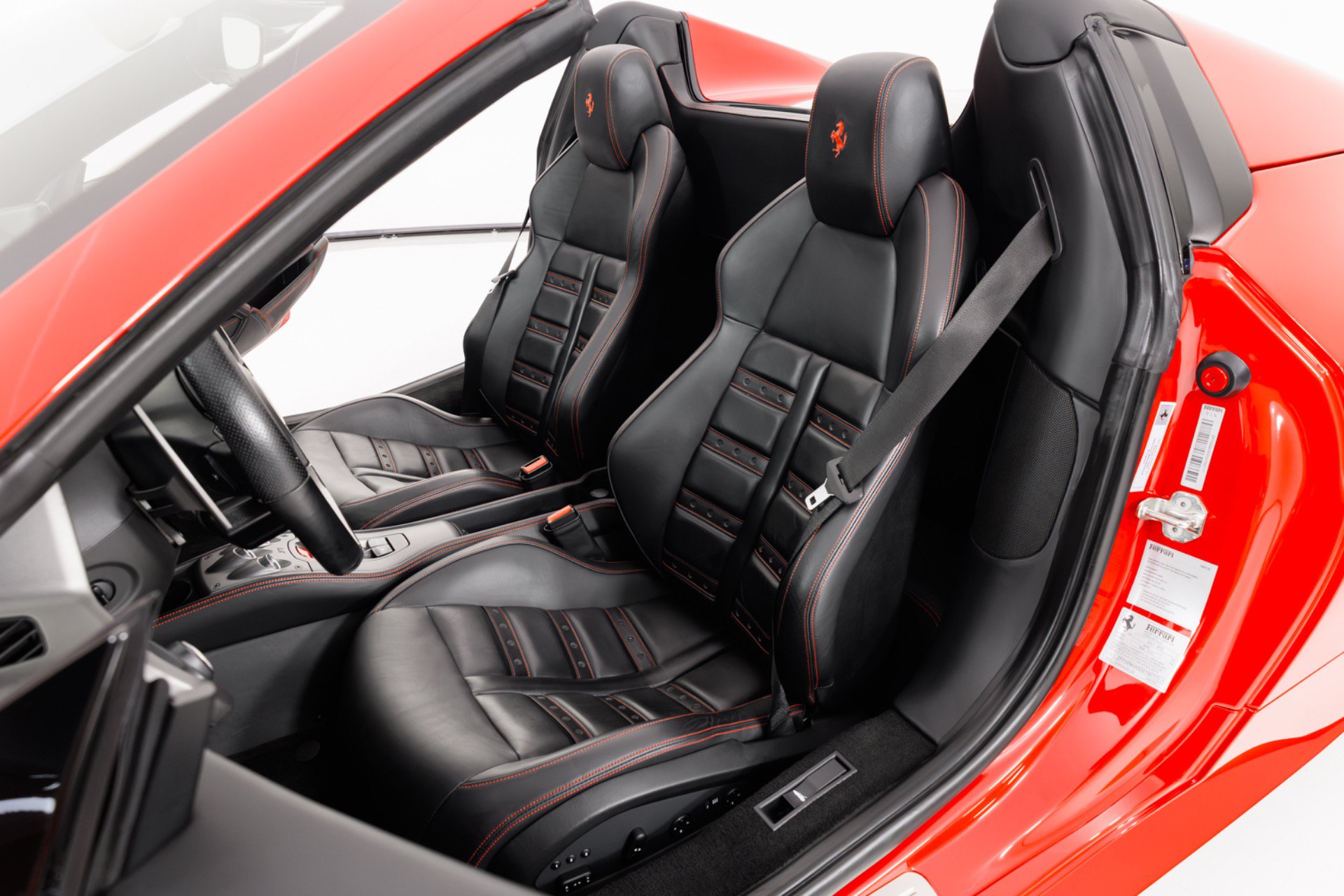 Used 2013 Ferrari 458 Spider RWD image 17