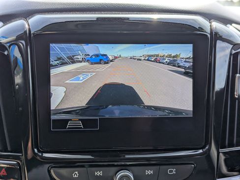 Certified 2021 Chevrolet Traverse LT AWD/4WD image 23
