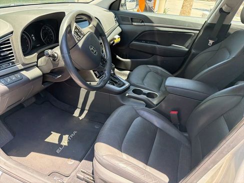 Used 2017 Hyundai Elantra Limited w/ Limited Ultimate Package 05 FWD image 9