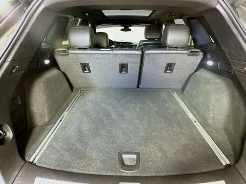 Used 2020 Cadillac XT5 Premium Luxury FWD image 27